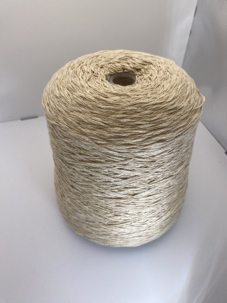 Пряжа в бобинах Хлопок фламе ULMO (1101) соболь (коричнево-бежевый)